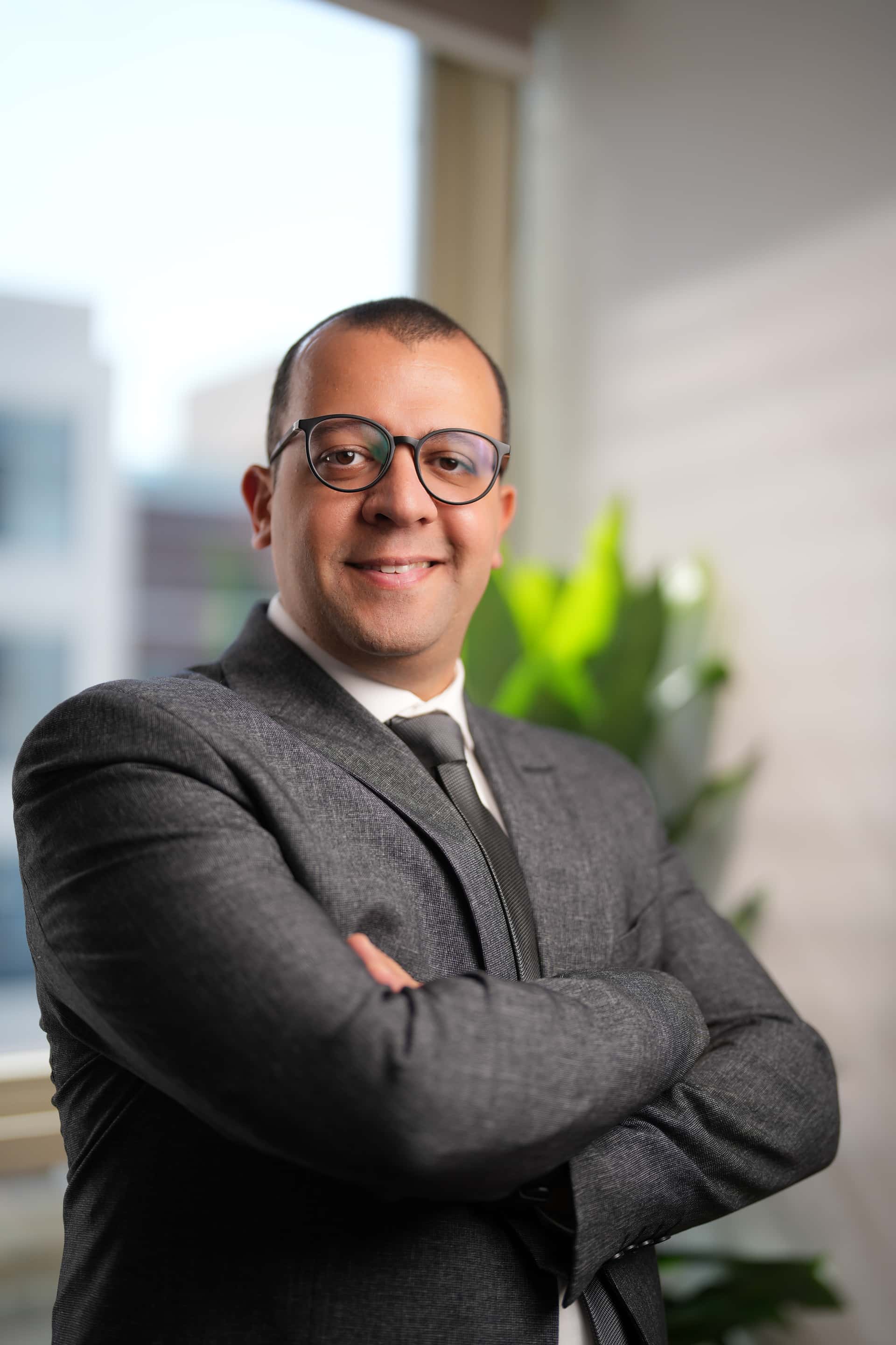 د. أسامة البقل